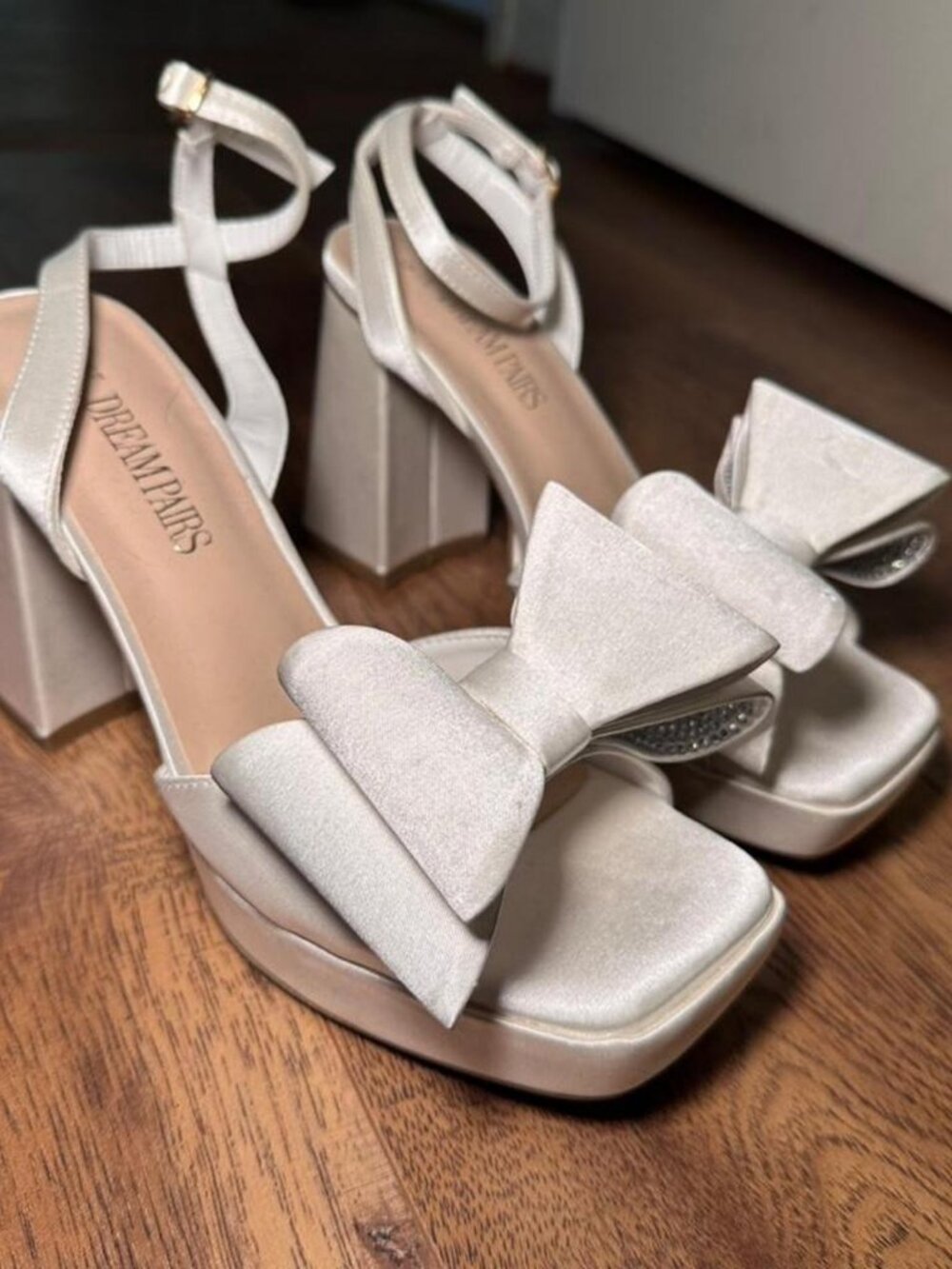 White bow platform heels